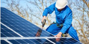 Installation Maintenance Panneaux Solaires Photovoltaïques à Perignac